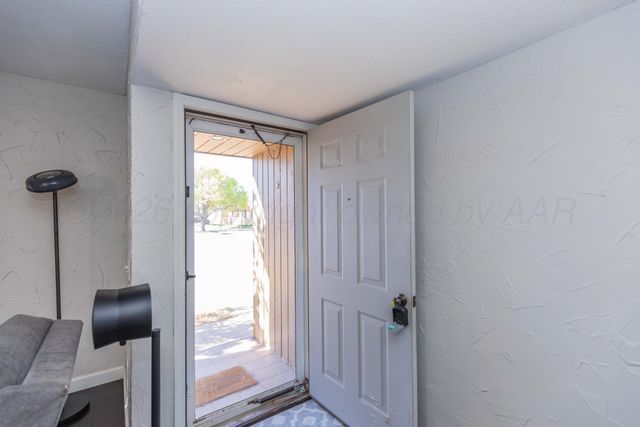 1501 BAILEY Avenue, Dumas, TX 79029