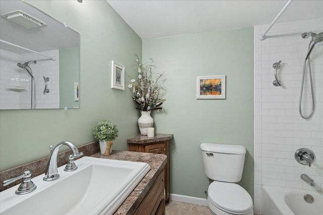 27705 98th STREET, Trevor, WI 53179