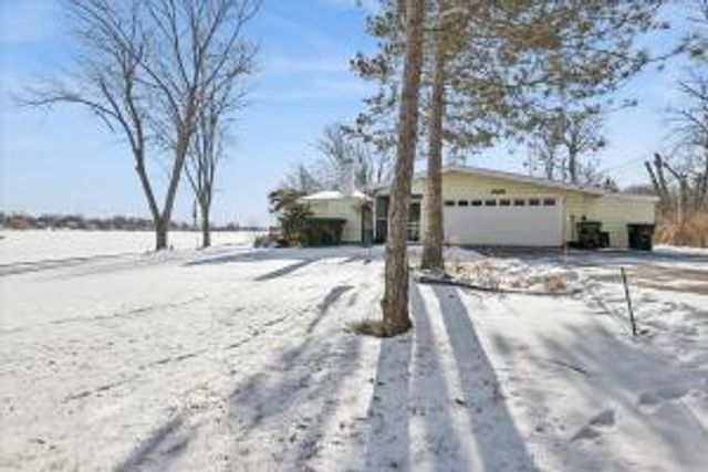 27705 98th STREET, Trevor, WI 53179