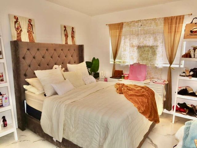 306 NE 6th Street 1-4, Hallandale Beach, FL 33009