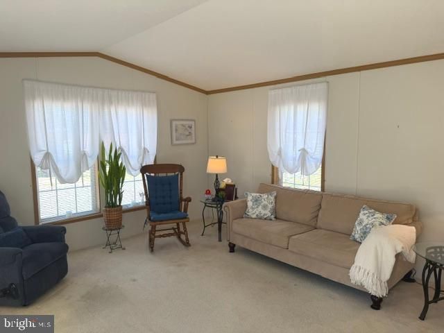 21 BLUEBIRD LN, Whiting, NJ 08759