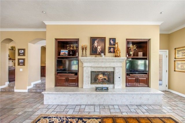 652 Fairway Drive, Redlands, CA 92373