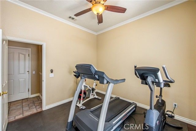 652 Fairway Drive, Redlands, CA 92373