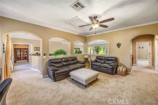 652 Fairway Drive, Redlands, CA 92373