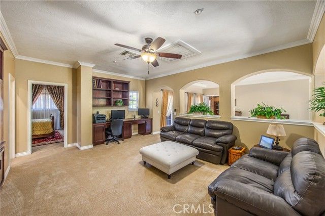 652 Fairway Drive, Redlands, CA 92373