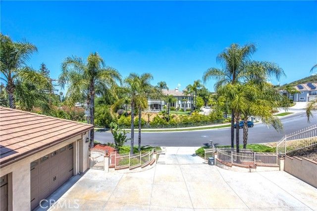 652 Fairway Drive, Redlands, CA 92373