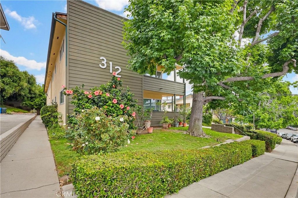 312 Raymondale, South Pasadena, CA 91030