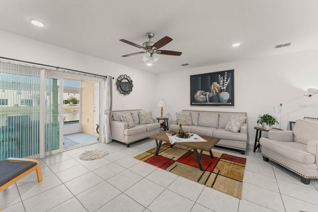 4902 CORAL CASTLE DRIVE, Kissimmee, FL 34746