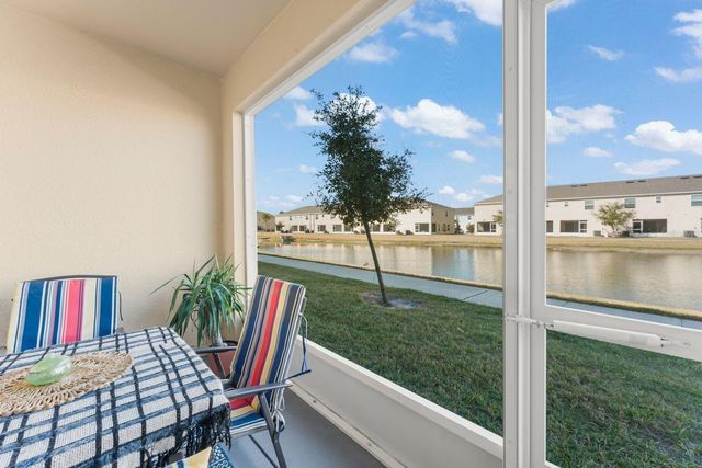 4902 CORAL CASTLE DRIVE, Kissimmee, FL 34746