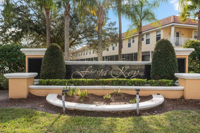 4902 CORAL CASTLE DRIVE, Kissimmee, FL 34746