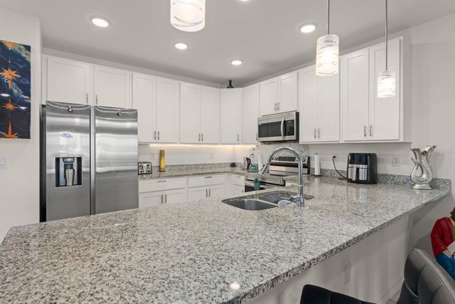 4902 CORAL CASTLE DRIVE, Kissimmee, FL 34746