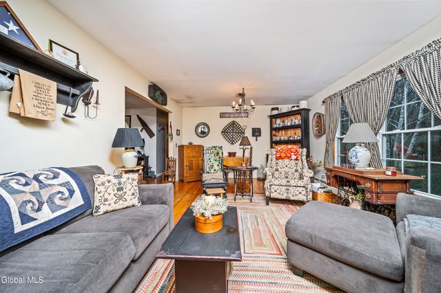 34 Ford Road, Pittstown, NY 12180