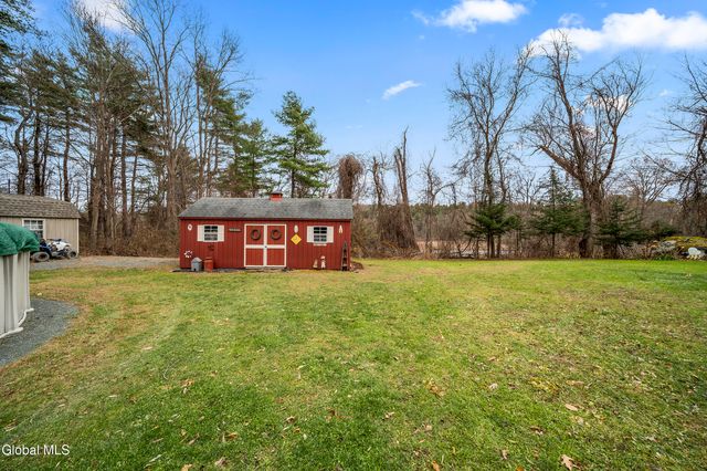 34 Ford Road, Pittstown, NY 12180