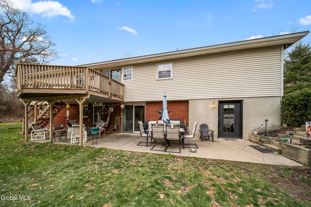 34 Ford Road, Pittstown, NY 12180