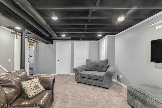 1627 33rd Street NE, Canton, OH 44714