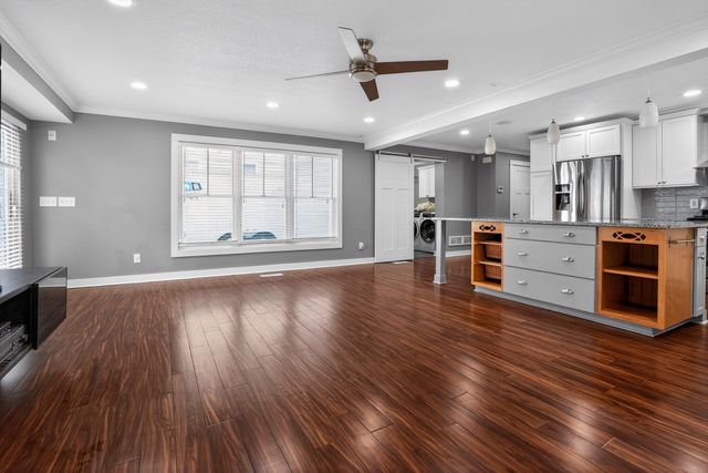 5940 Wooddale Avenue, Edina, MN 55424
