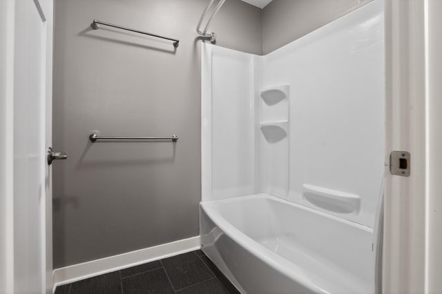 5940 Wooddale Avenue, Edina, MN 55424