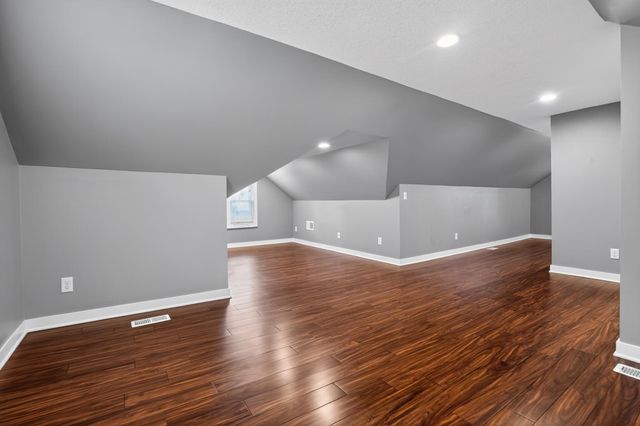 5940 Wooddale Avenue, Edina, MN 55424