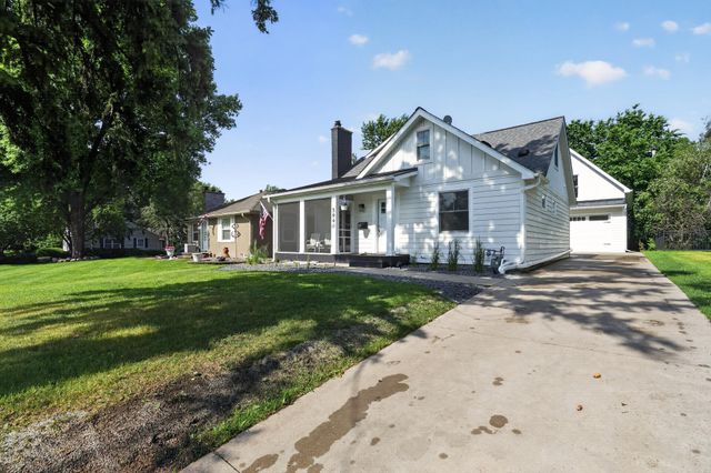 5940 Wooddale Avenue, Edina, MN 55424
