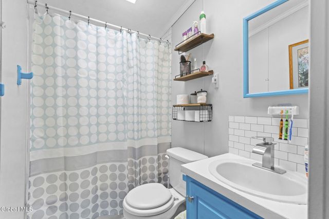 1188 County Road 110, Broadalbin, NY 12025