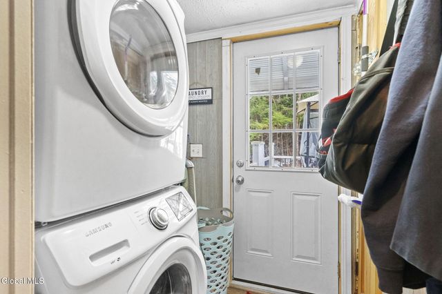 1188 County Road 110, Broadalbin, NY 12025