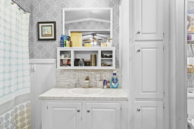 1188 County Road 110, Broadalbin, NY 12025