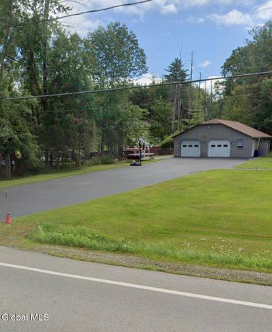 1188 County Road 110, Broadalbin, NY 12025