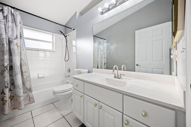 4584 Windmill Road, The Acreage, FL 33470