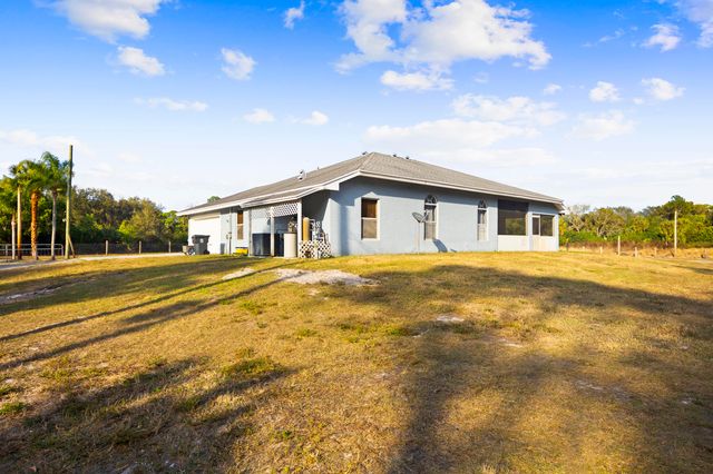 4584 Windmill Road, The Acreage, FL 33470