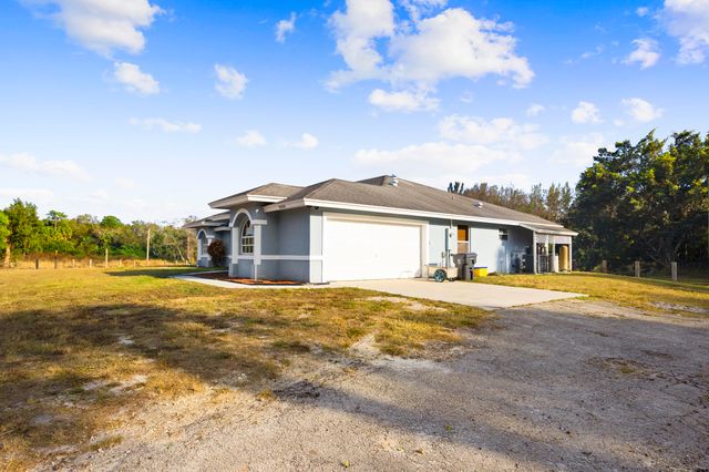 4584 Windmill Road, The Acreage, FL 33470
