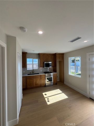 6228 Lemon Ave, Long Beach, CA 90805