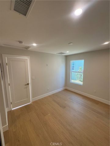 6228 Lemon Ave, Long Beach, CA 90805