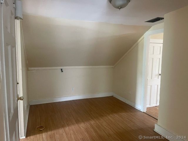 24 Arthur Street, New Haven, CT 06519