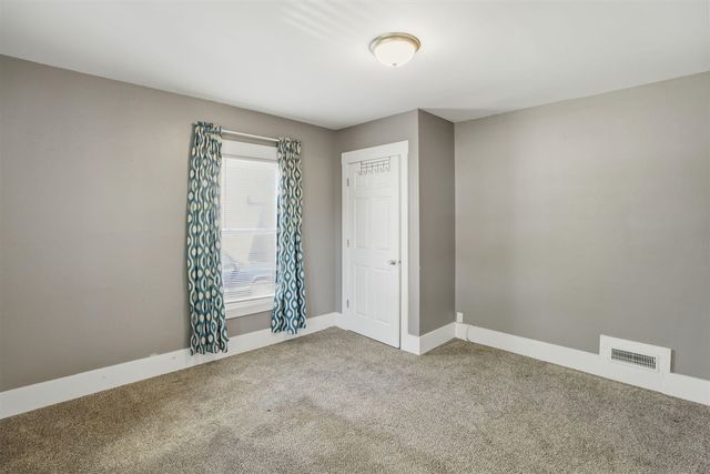 34 Myrtle Avenue, Battle Creek, MI 49037