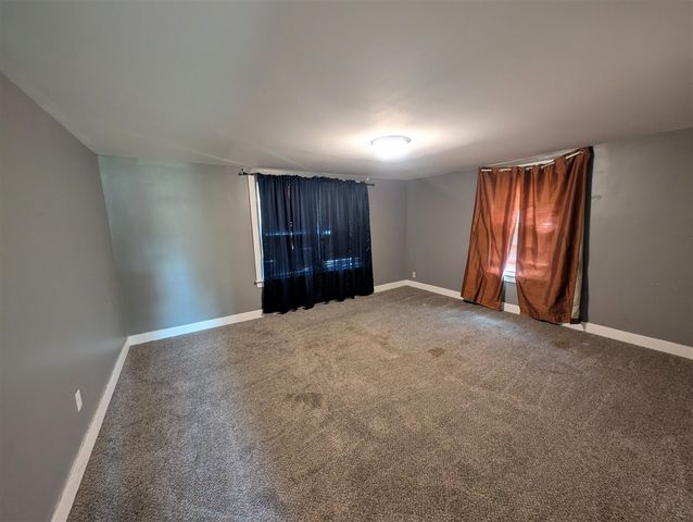 34 Myrtle Avenue, Battle Creek, MI 49037