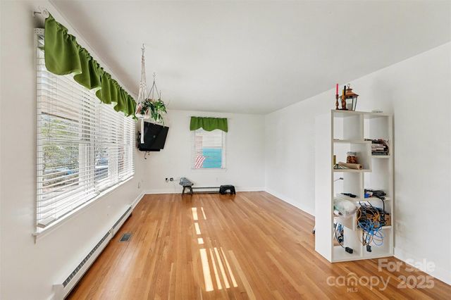 752 Pine Street, Mooresville, NC 28115