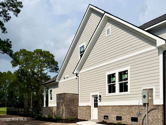 550 Glenburnie Street NW, Calabash, NC 28467