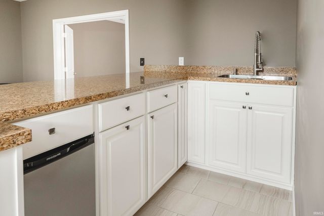 4442 S Carberry Court, Bloomington, IN 47401