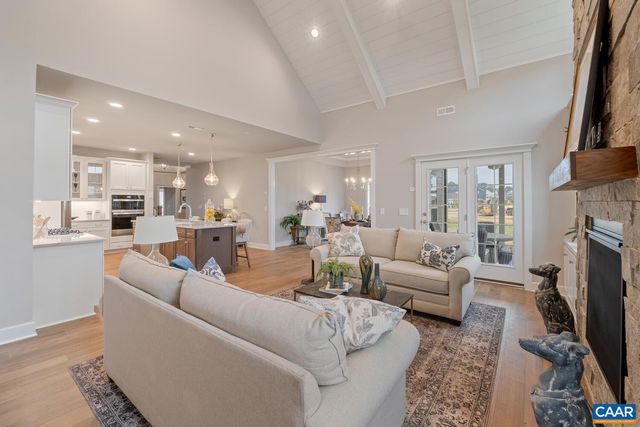 153 CLIFFSTONE BLVD, Charlottesville, VA 22911