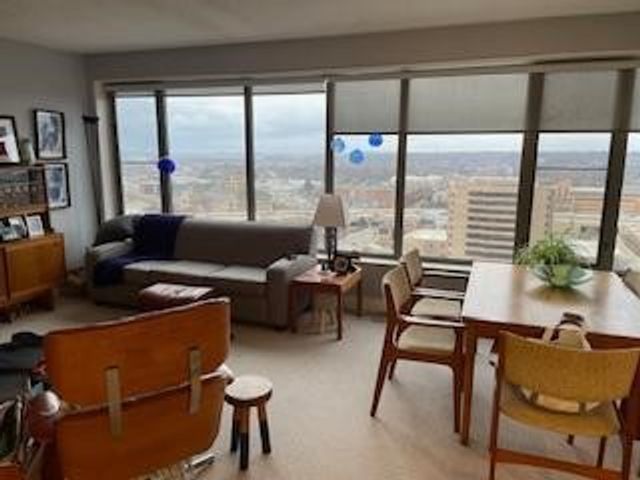 99 Campau Circle 1907, Grand Rapids, MI 49503