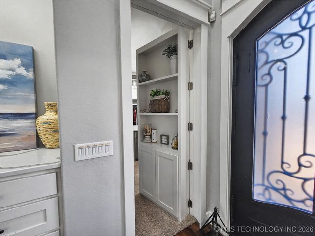 982 Edgewater Boulevard, Tahlequah, OK 74464