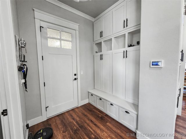 982 Edgewater Boulevard, Tahlequah, OK 74464