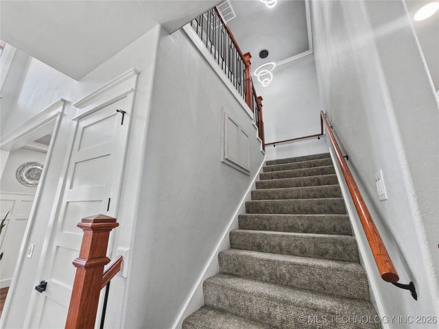 982 Edgewater Boulevard, Tahlequah, OK 74464