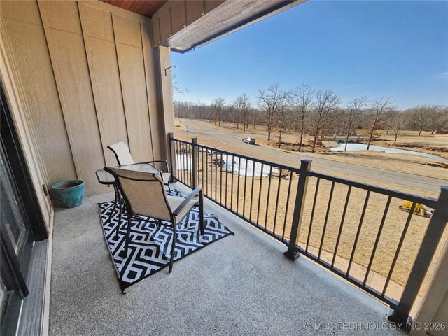 982 Edgewater Boulevard, Tahlequah, OK 74464