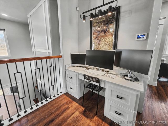 982 Edgewater Boulevard, Tahlequah, OK 74464