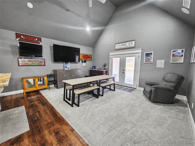 982 Edgewater Boulevard, Tahlequah, OK 74464