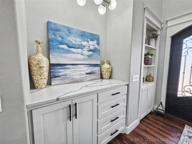 982 Edgewater Boulevard, Tahlequah, OK 74464