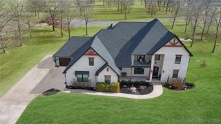 982 Edgewater Boulevard, Tahlequah, OK 74464