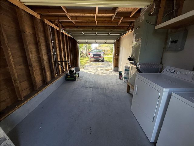 6923 DARTMOUTH AVENUE N, St Petersburg, FL 33710