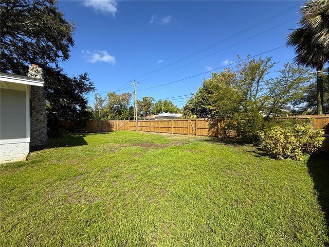 6923 DARTMOUTH AVENUE N, St Petersburg, FL 33710